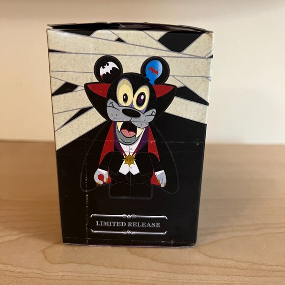 New in Box Disney Vinylmation Spooky Series 2 Goofy Vampire Pluto Werewolf NWT - Picture 4 of 8